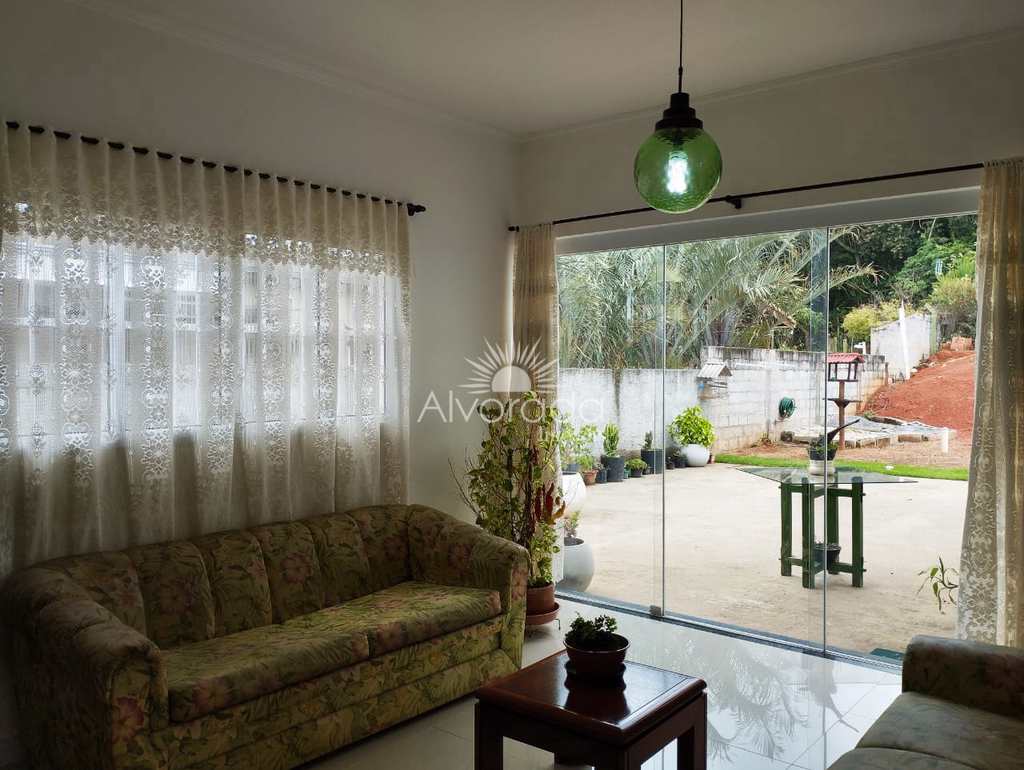 Chácara em Itatiba, no bairro Jardim Leonor