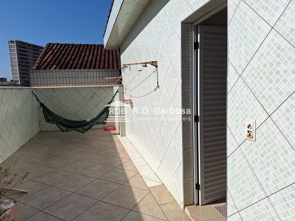 Sobrado Comercial em Praia Grande, no bairro Caiçara
