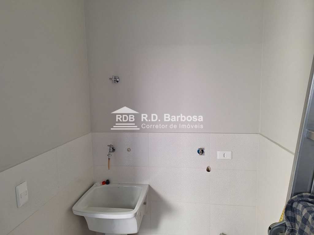 Casa em Praia Grande, no bairro Real