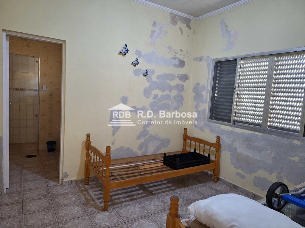 Casa em Praia Grande, no bairro Maracanã