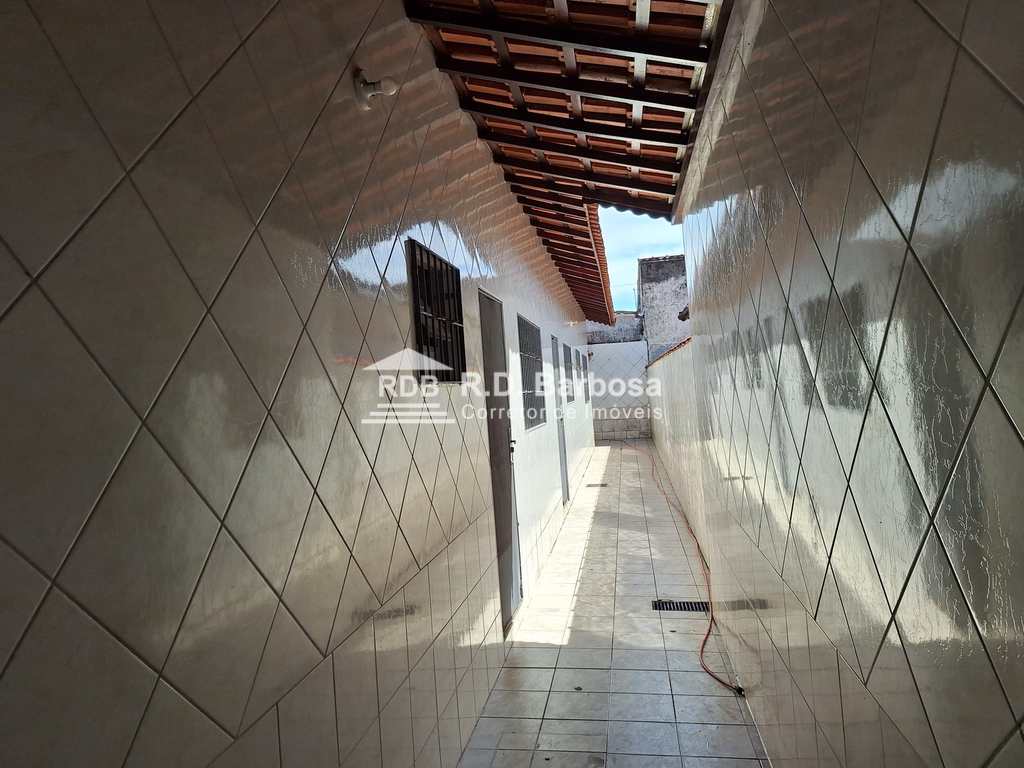 Casa em Praia Grande, no bairro Maracanã