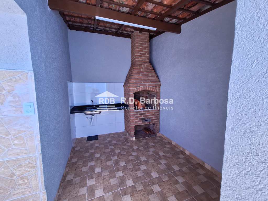 Casa em Praia Grande, no bairro Maracanã