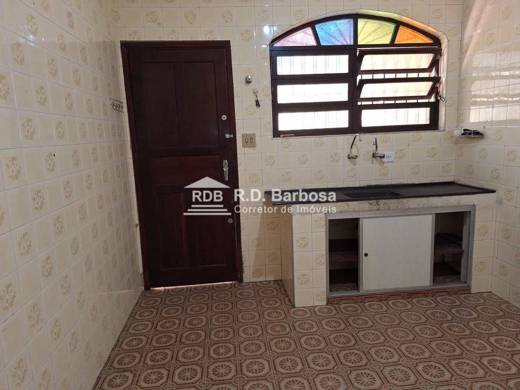 Casa em Praia Grande, no bairro Caiçara