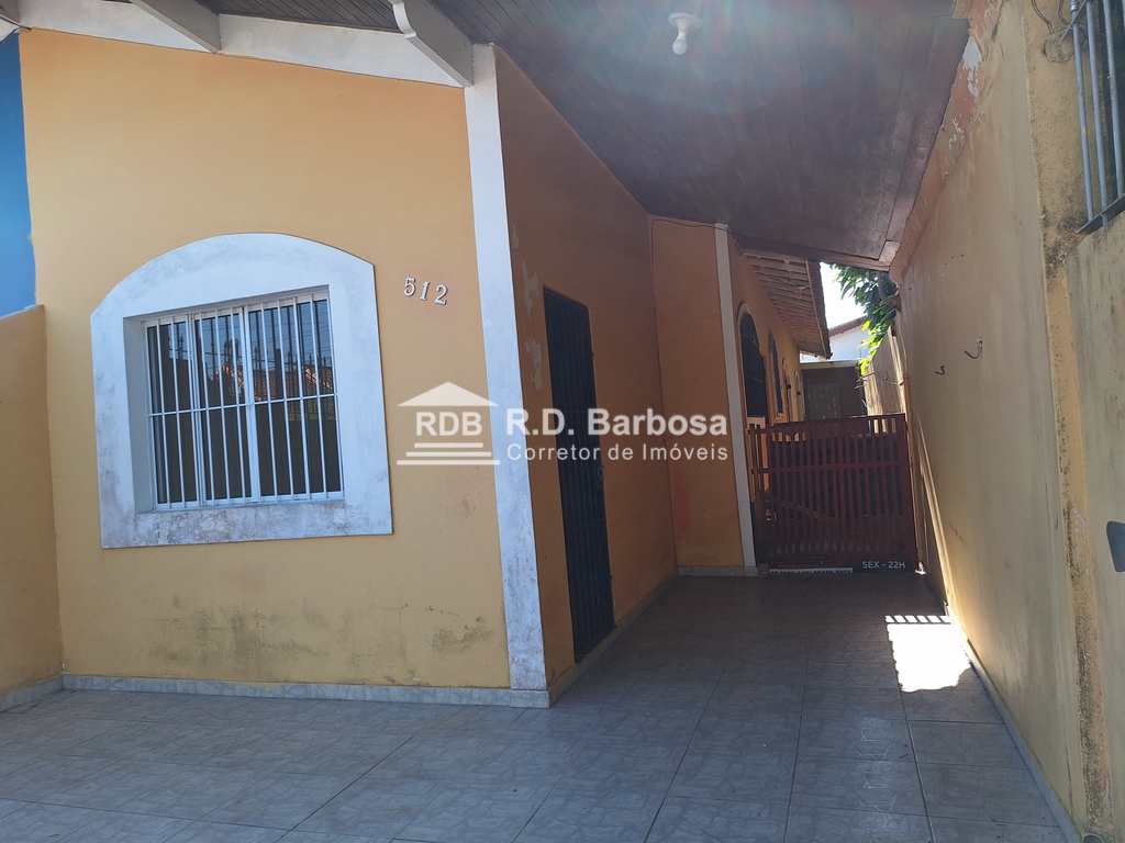 Casa em Praia Grande, no bairro Caiçara