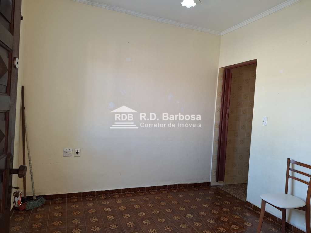 Casa em Praia Grande, no bairro Caiçara