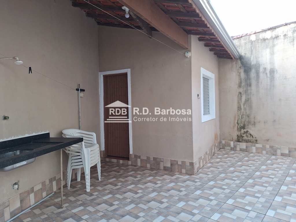 Casa em Praia Grande, no bairro Caiçara