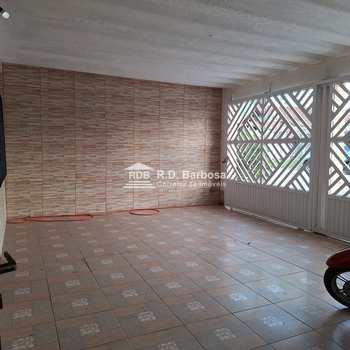 Casa em Praia Grande, bairro Caiçara