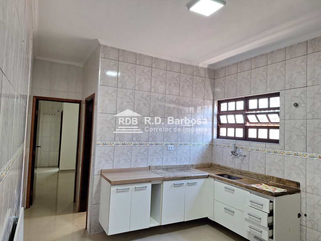 Casa em Praia Grande, no bairro Real