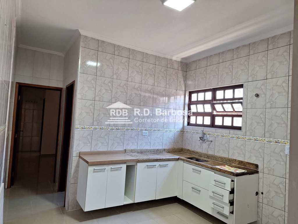 Casa em Praia Grande, no bairro Real