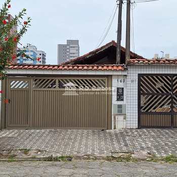 Casa em Praia Grande, bairro Balneário Maracanã