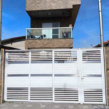 Casa de Condomínio em Praia Grande, bairro Melvi