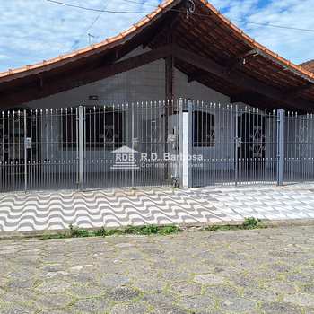 Casa em Praia Grande, bairro Balneário Maracanã