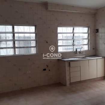 Casa em Santos, bairro Boqueirão