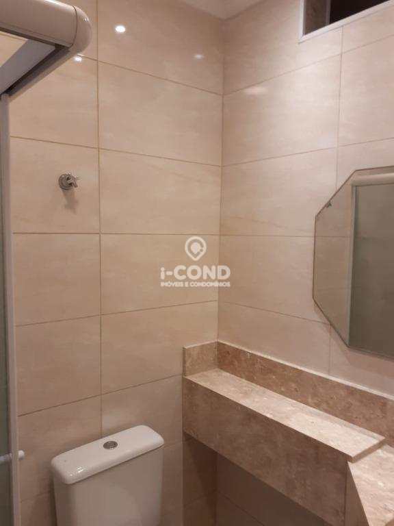 Apartamento em Santos, no bairro José Menino