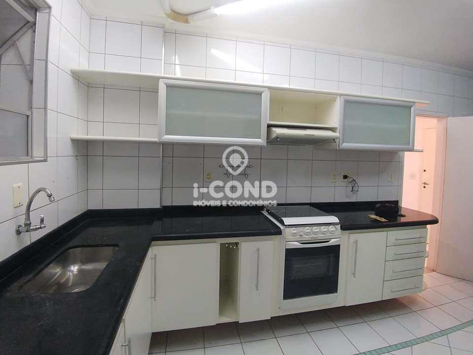 Apartamento em Santos, no bairro Embaré