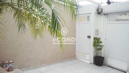 Sobrado, código 58998010 em Santos, bairro Marapé