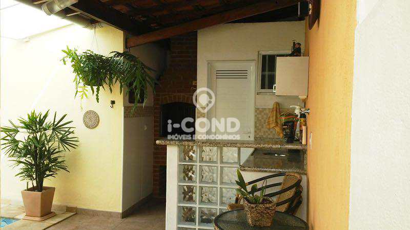 Sobrado em Santos, no bairro Marapé