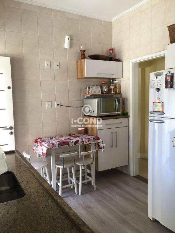 Sobrado em Santos, no bairro Marapé