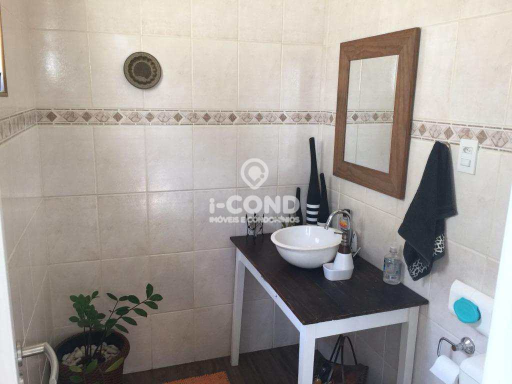 Sobrado em Santos, no bairro Marapé