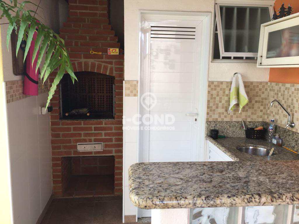 Sobrado em Santos, no bairro Marapé