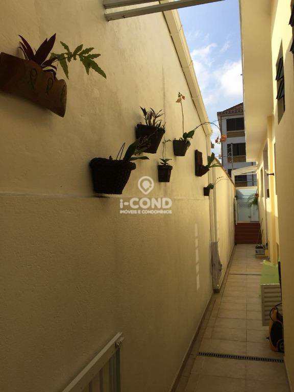 Sobrado em Santos, no bairro Marapé