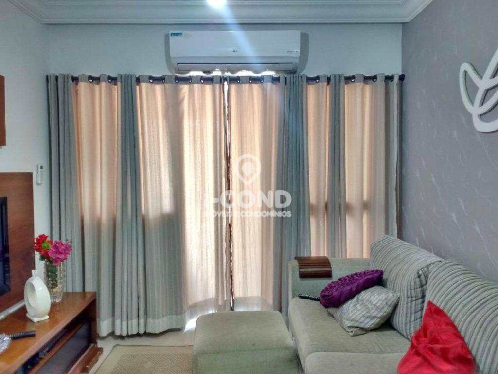 Apartamento em Santos, no bairro Pompéia