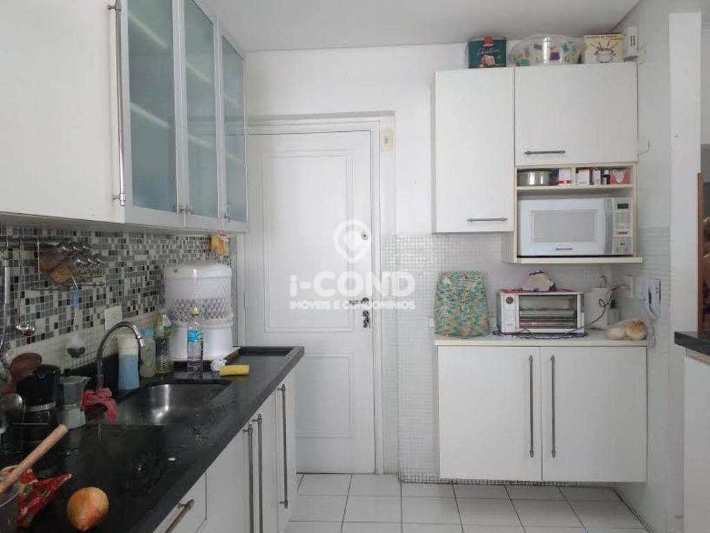 Apartamento em Santos, no bairro Pompéia