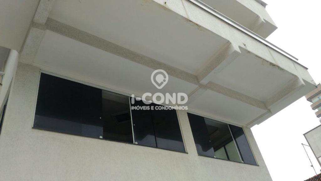 Sobrado em Praia Grande, no bairro Ocian