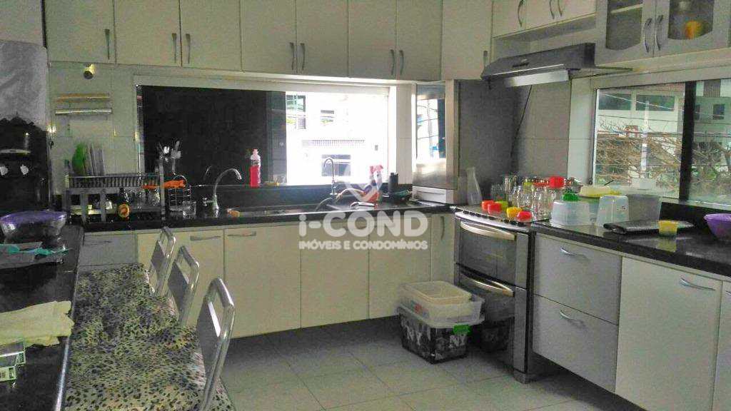 Sobrado em Praia Grande, no bairro Ocian
