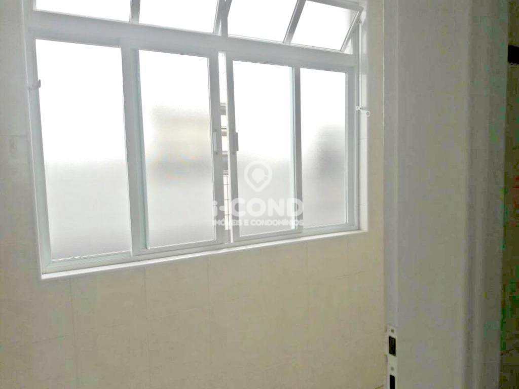 Casa em Santos, no bairro Macuco