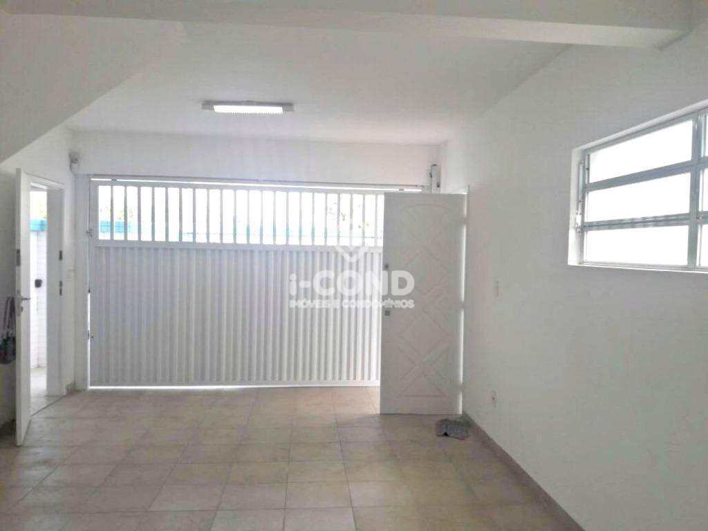 Casa em Santos, no bairro Macuco