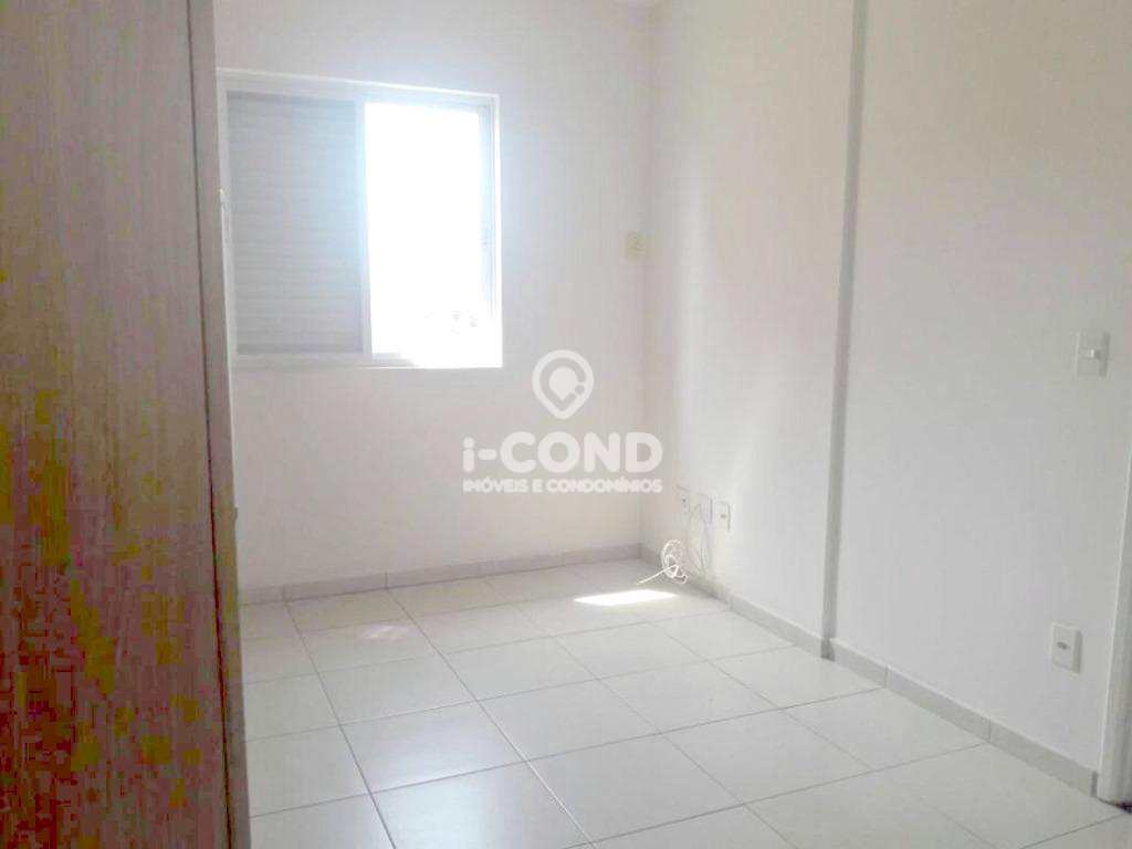 Casa em Santos, no bairro Macuco