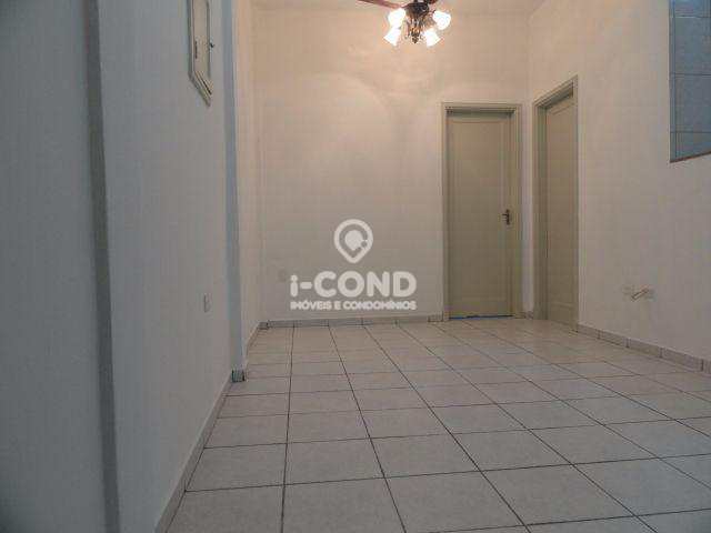 Apartamento em Santos, no bairro Boqueirão