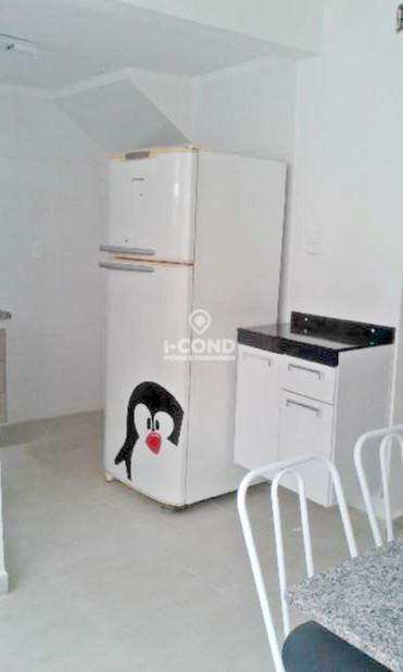 Sobrado em Santos, no bairro Boqueirão