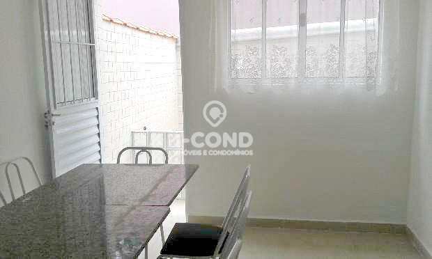 Sobrado em Santos, no bairro Boqueirão