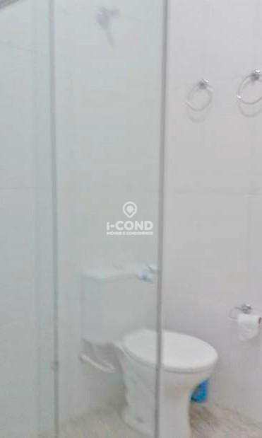 Sobrado em Santos, no bairro Boqueirão