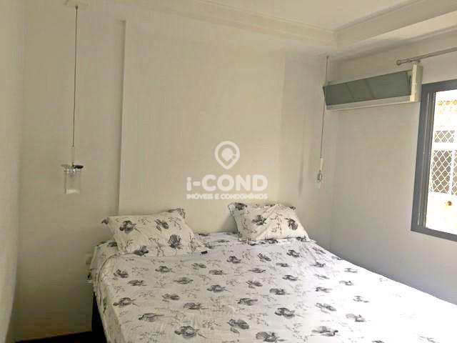 Apartamento em Santos, no bairro Aparecida
