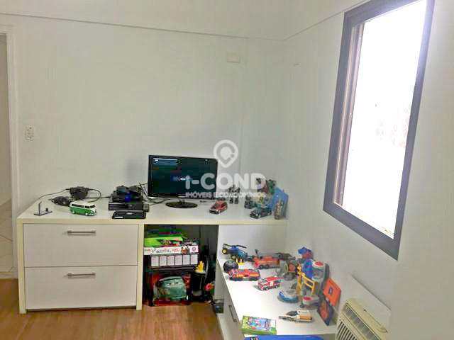 Apartamento em Santos, no bairro Aparecida