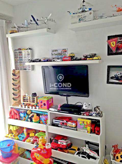 Apartamento em Santos, no bairro Encruzilhada