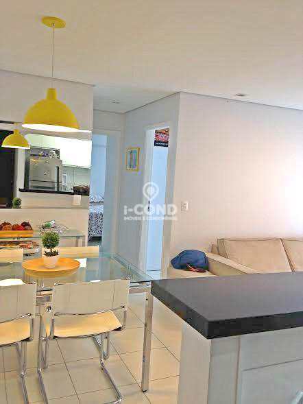 Apartamento em Santos, no bairro Encruzilhada