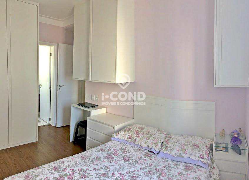 Apartamento em Santos, no bairro Marapé