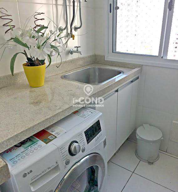 Apartamento em Santos, no bairro Marapé