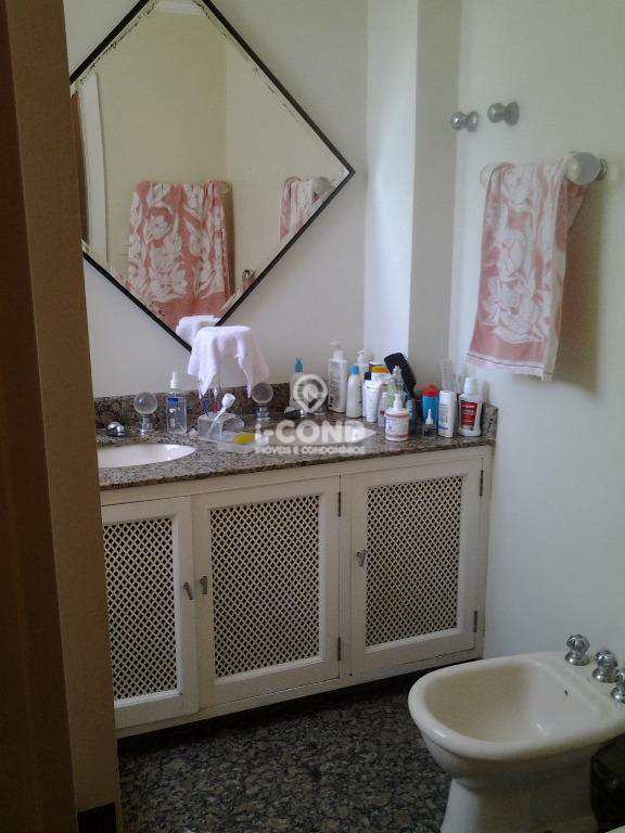 Apartamento em Santos, no bairro Boqueirão