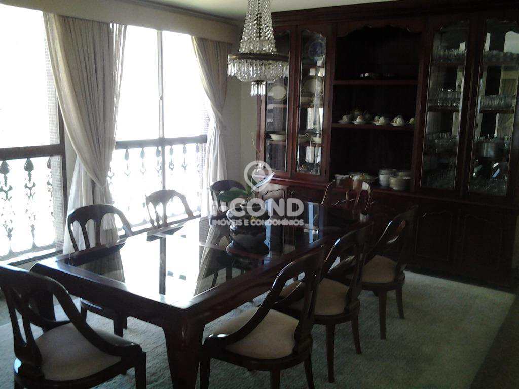 Apartamento em Santos, no bairro Boqueirão