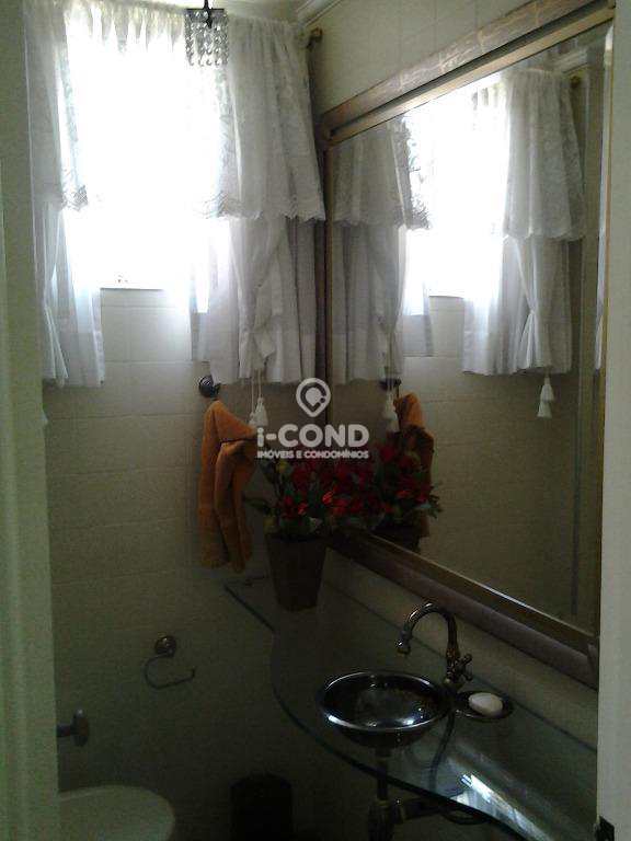 Apartamento em Santos, no bairro Boqueirão