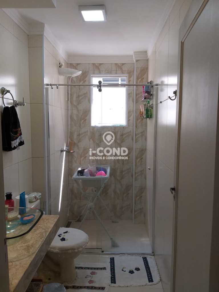 Apartamento em São Vicente, no bairro Itararé