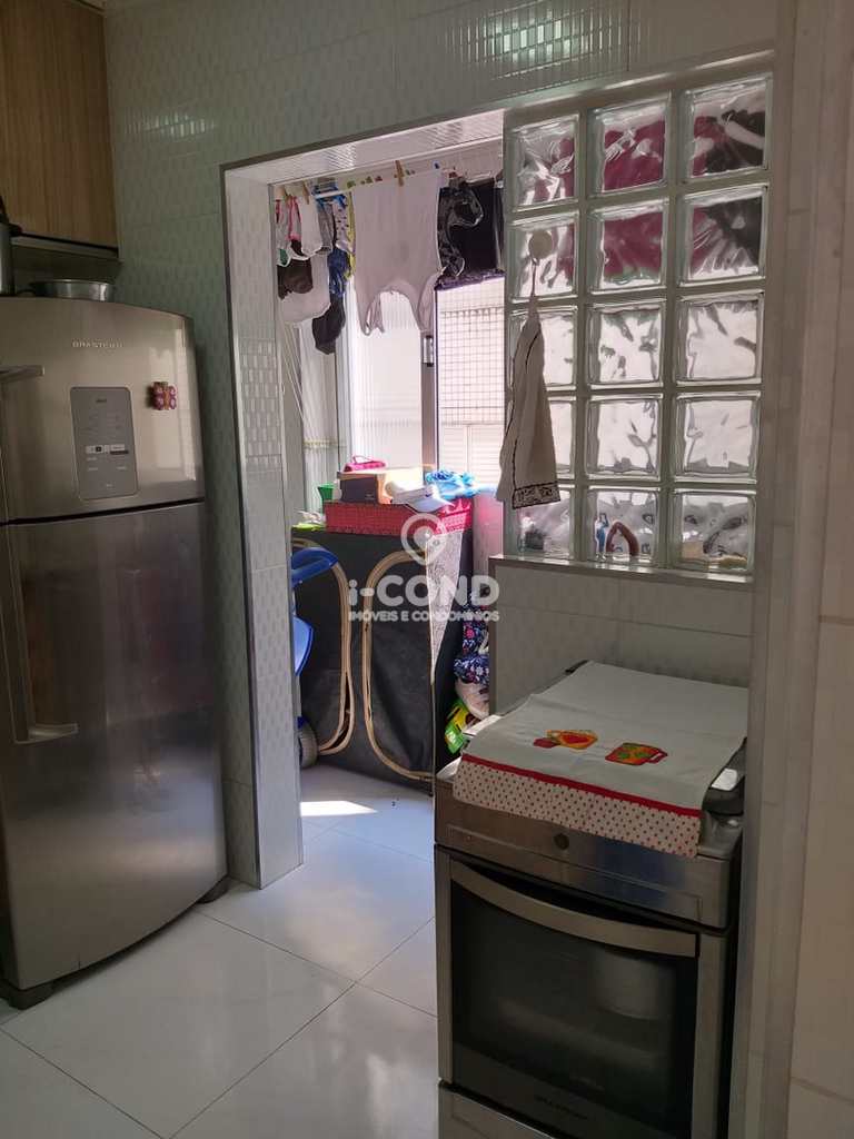 Apartamento em São Vicente, no bairro Itararé