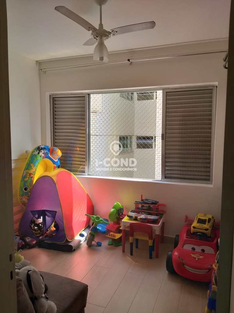 Apartamento em São Vicente, no bairro Itararé