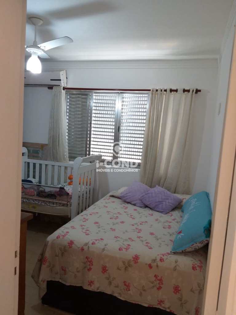 Apartamento em São Vicente, no bairro Itararé