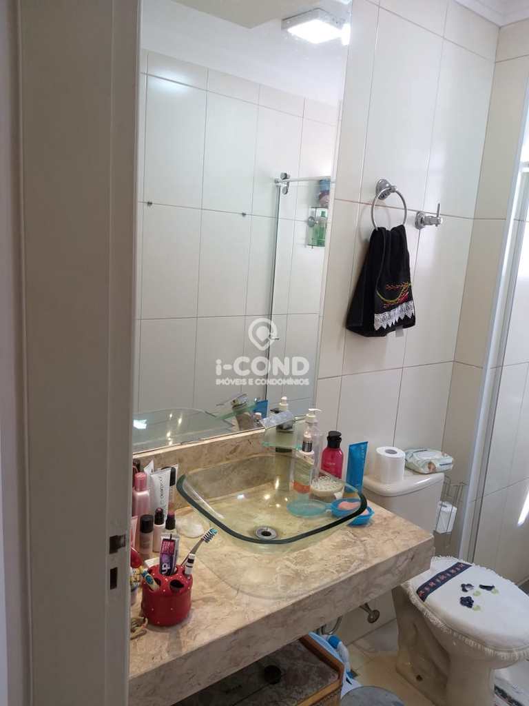 Apartamento em São Vicente, no bairro Itararé